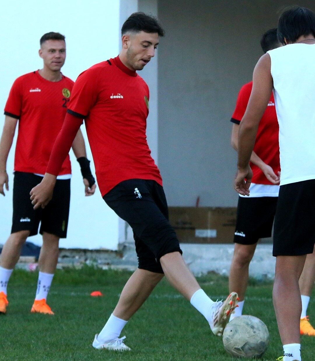 Eskişehirspor yeni sezon hazırlıklarını sürdürüyor