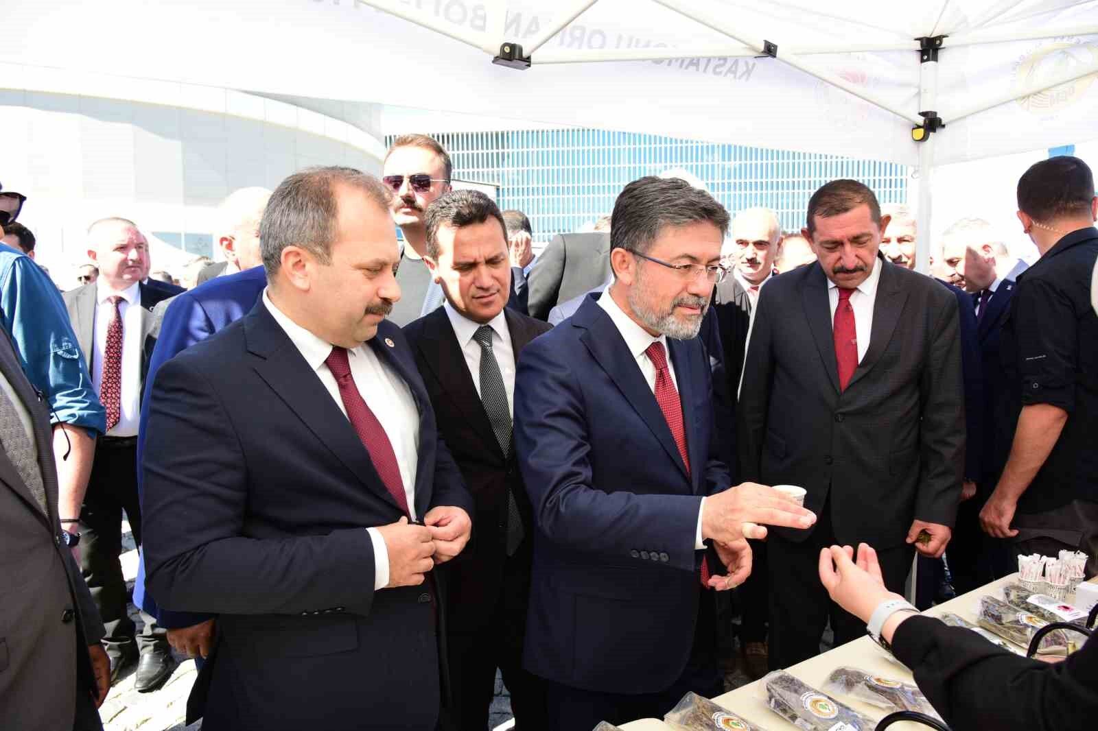 Tarım ve Orman Bakanı Yumaklı: “Türkiye ağaçlandırma çalışmalarında Avrupa’da birinci, dünyada ise dördüncü sırada”