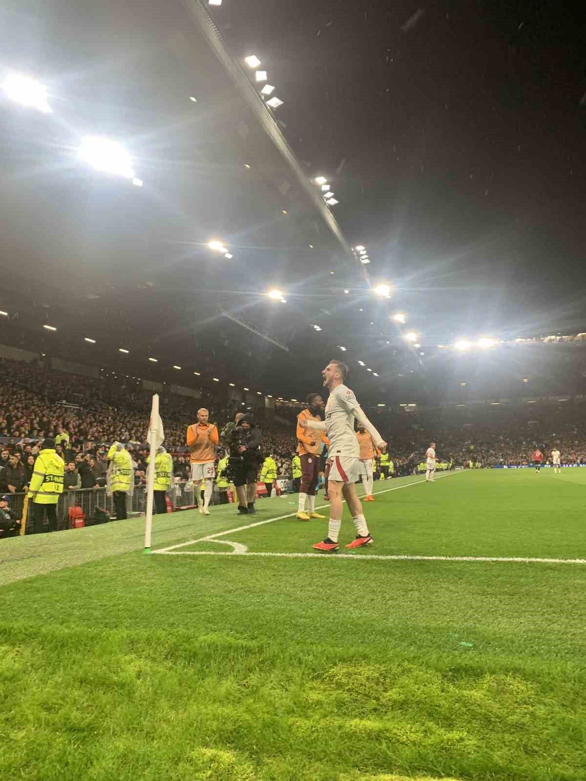UEFA Şampiyonlar Ligi: Manchester United: 2 - Galatasaray: 3 (Maç sonucu)