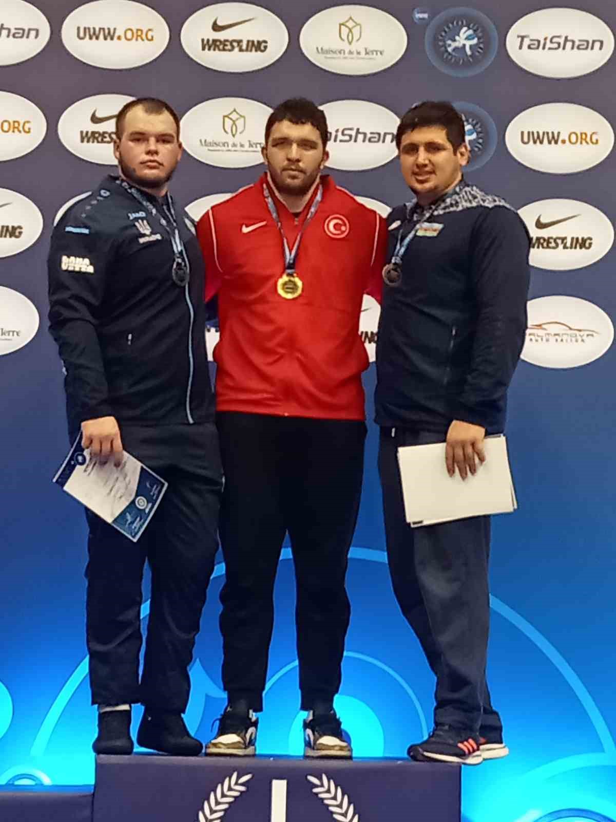 Cumhuriyet Bayramı’nda dünya şampiyonluğu hediye ettiler