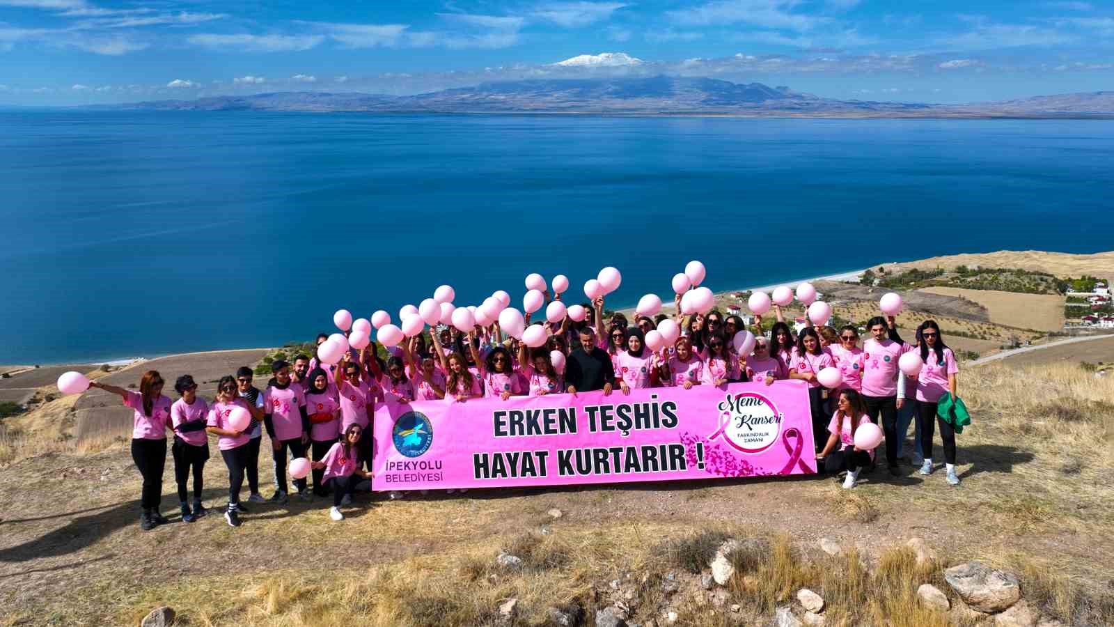 Kadınlar, sporu 2 bin 700 yıllık kalenin zirvesine taşıdı