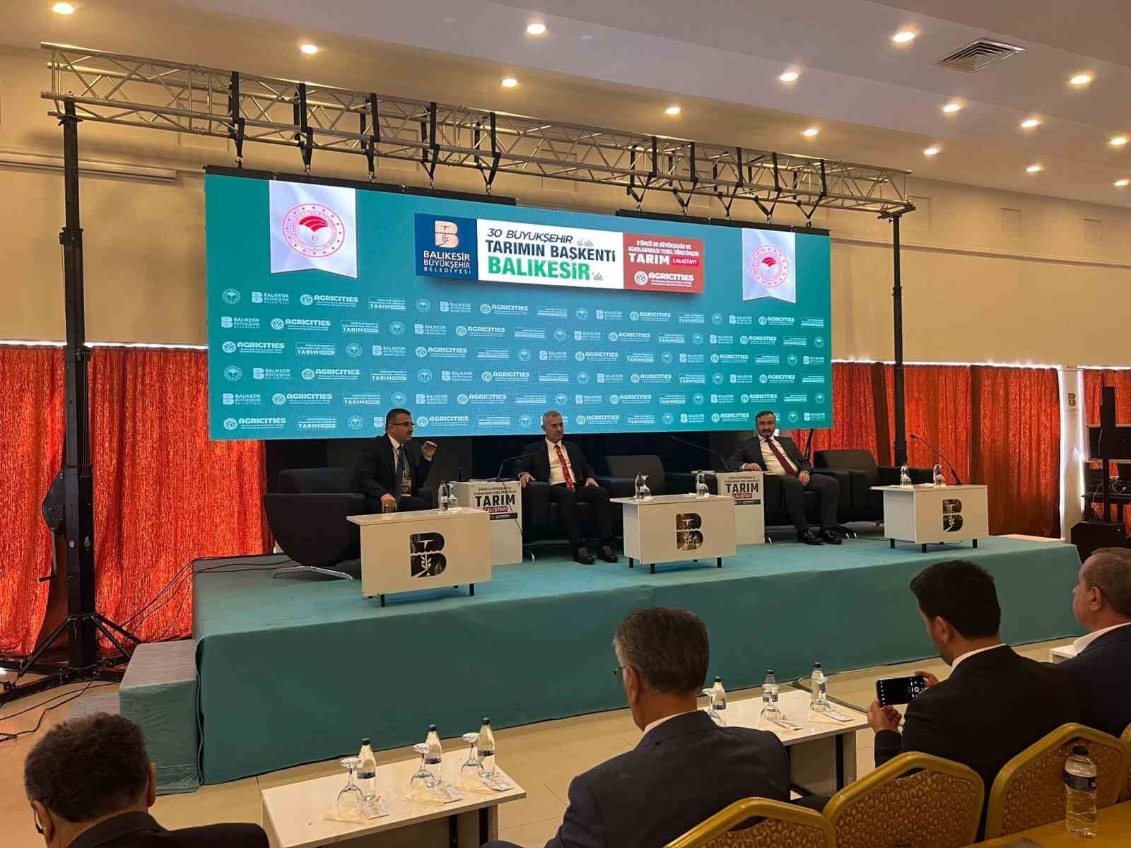 Başkan Doğan, Büyükşehir ve Uluslararası Yerel Yönetimler Tarım Çalıştayına katıldı