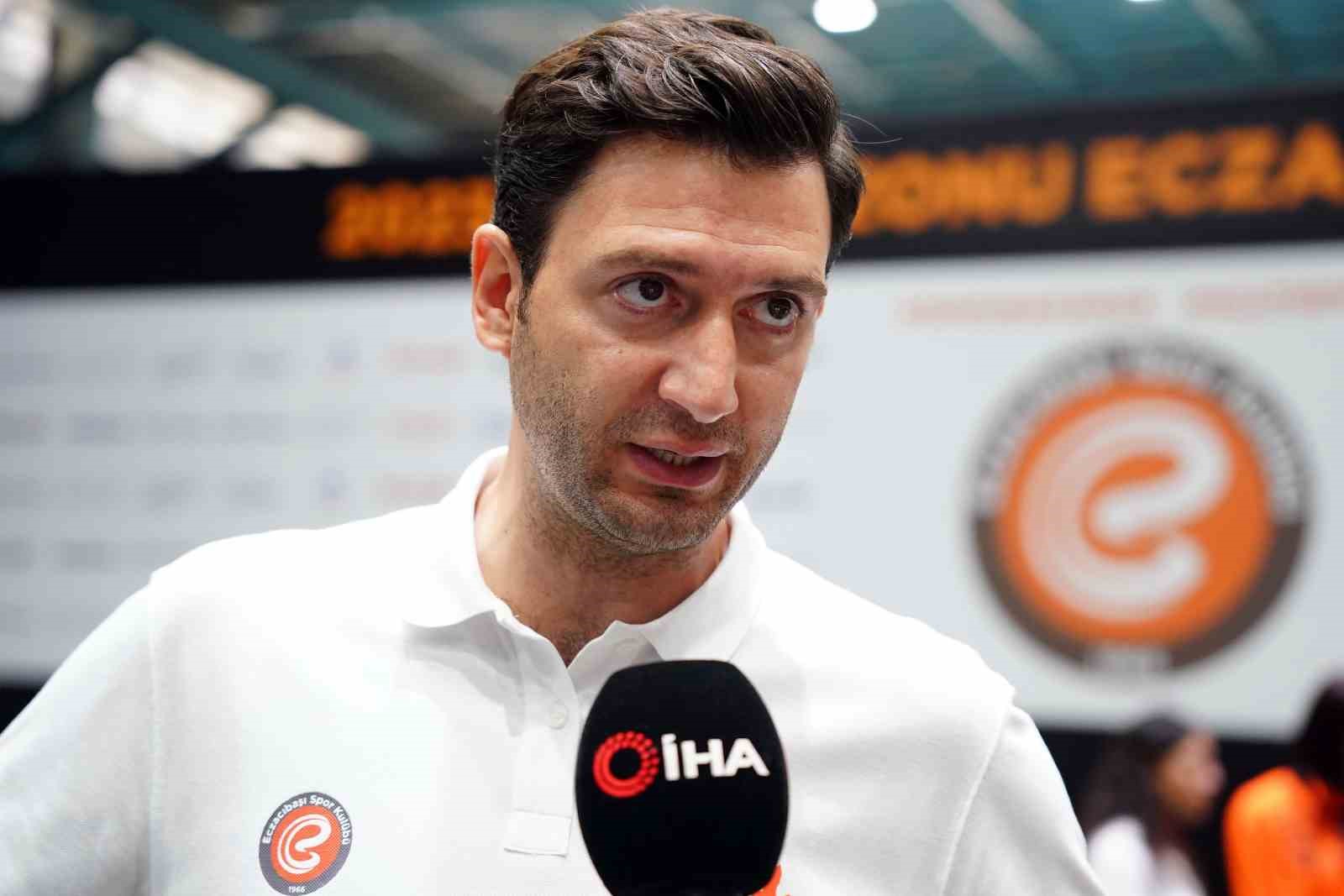 Ferhat Akbaş: “Bu sezon hedefimiz şampiyonluk”