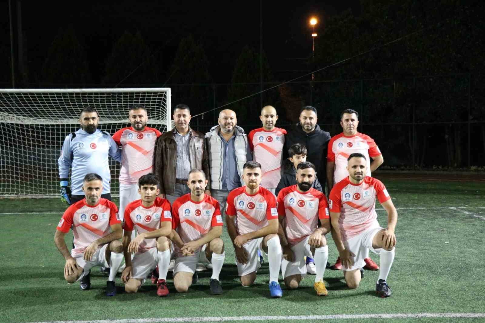 Hemşehrileri buluşturan turnuva