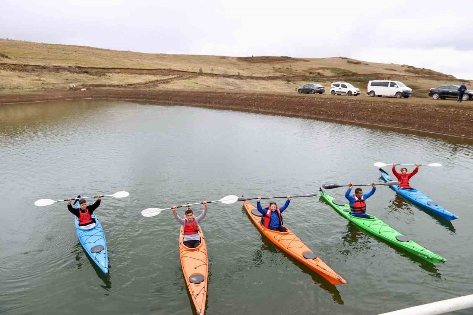 Davullu-zurnalı yol sevinci