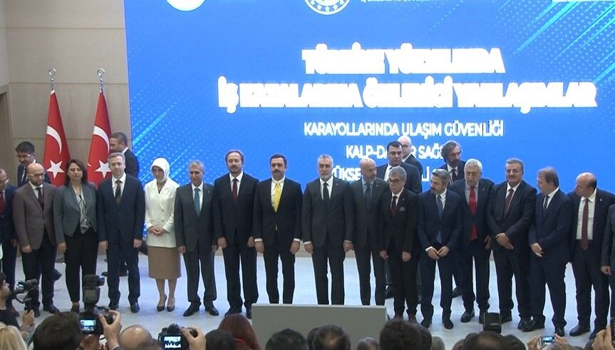 Bakan Işıkhan: “Çalışanlara iş sağlığı ve güvenliği hizmetlerini sunması konusunda işverenlerimizin yanındayız”