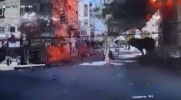 İsrail, Gazze'de gece boyu 100'den fazla noktayı vurdu