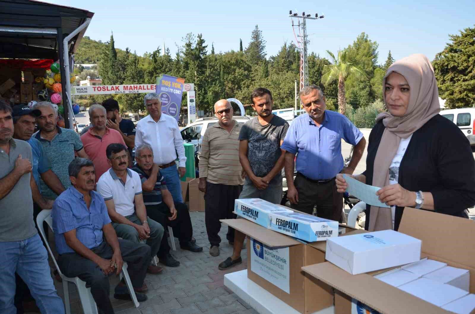 Alanyalı 91 çiftçiye tarımsal hibe desteği verildi