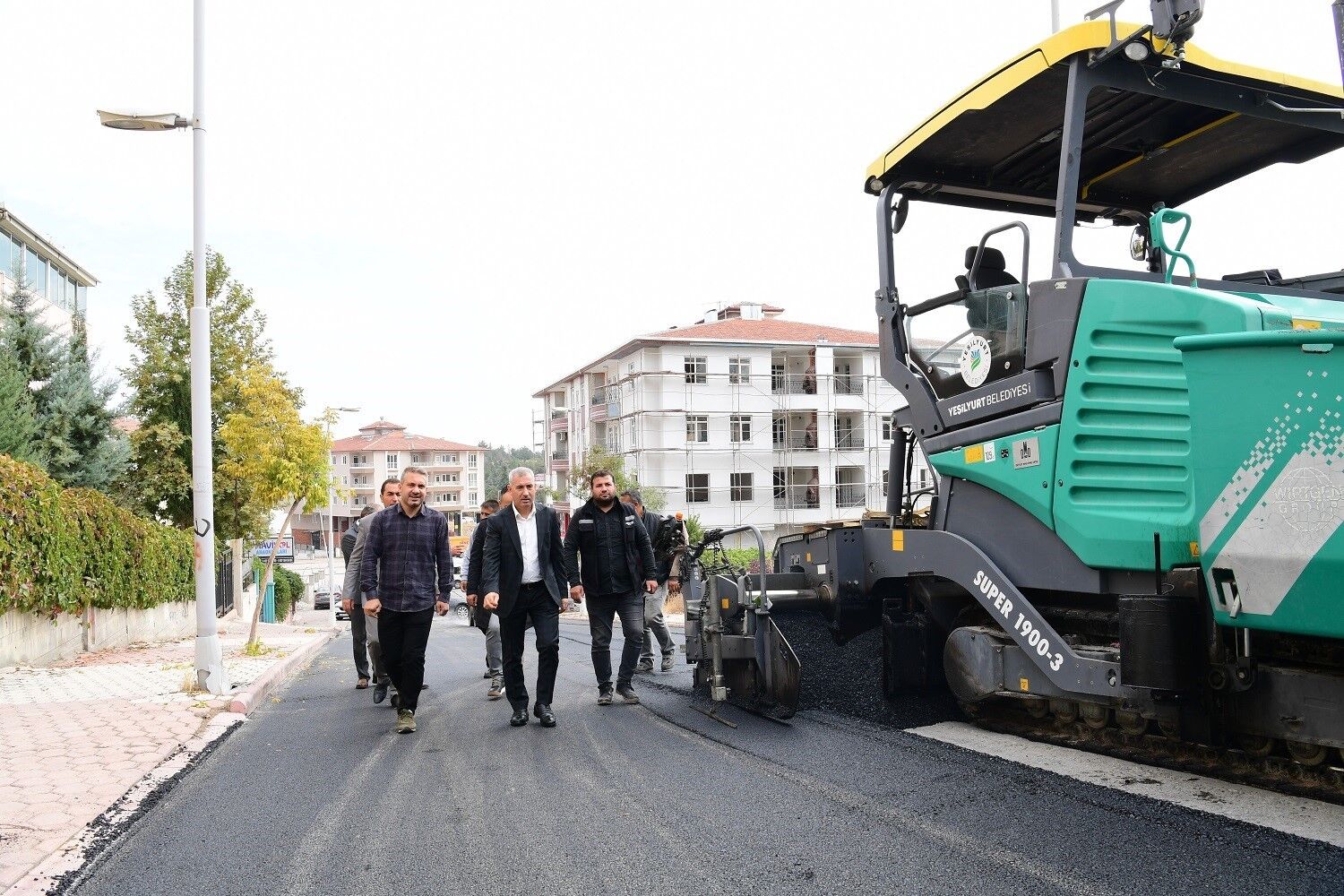 Yeşiltepe’de asfaltlama çalışmaları
