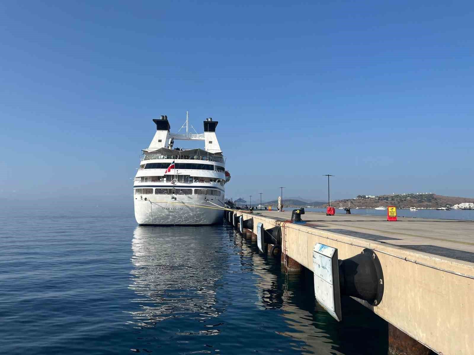 Star Legend, Bodrum’a 259 yolcu getirdi