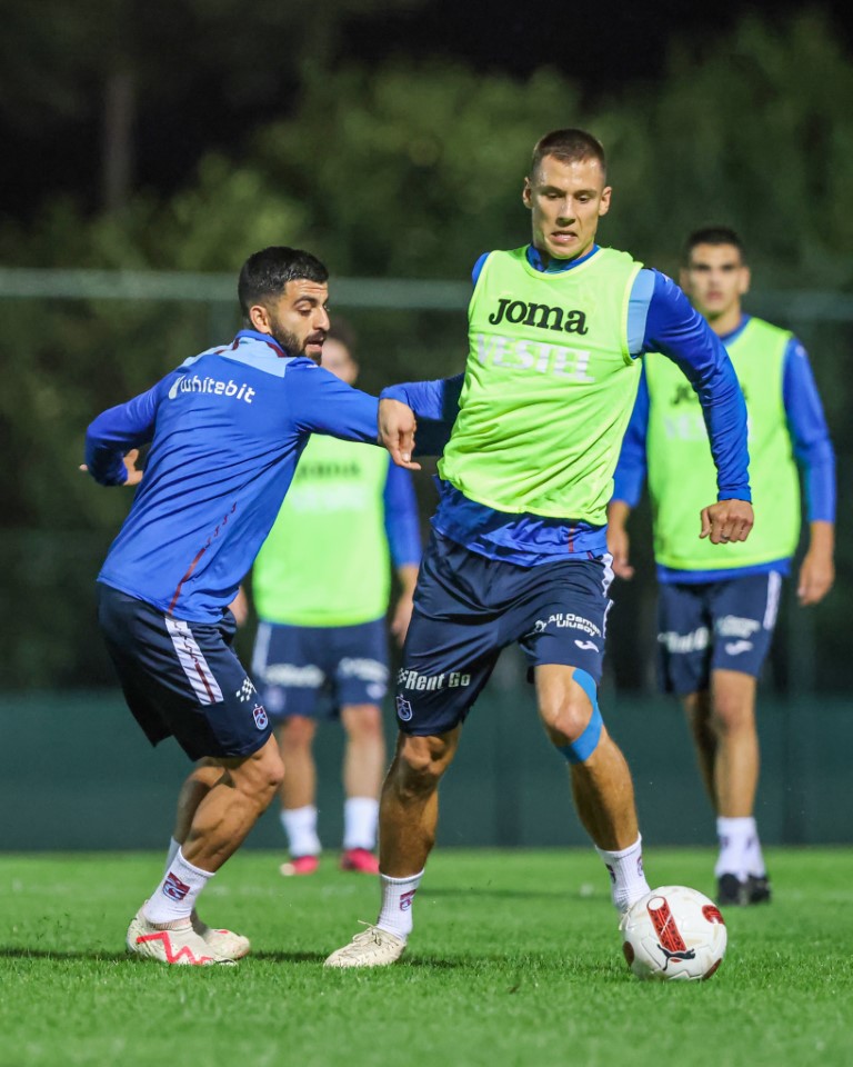 Trabzonspor, Alanyaspor maçı hazırlıklarına Abdullah Avcı yönetiminde başladı