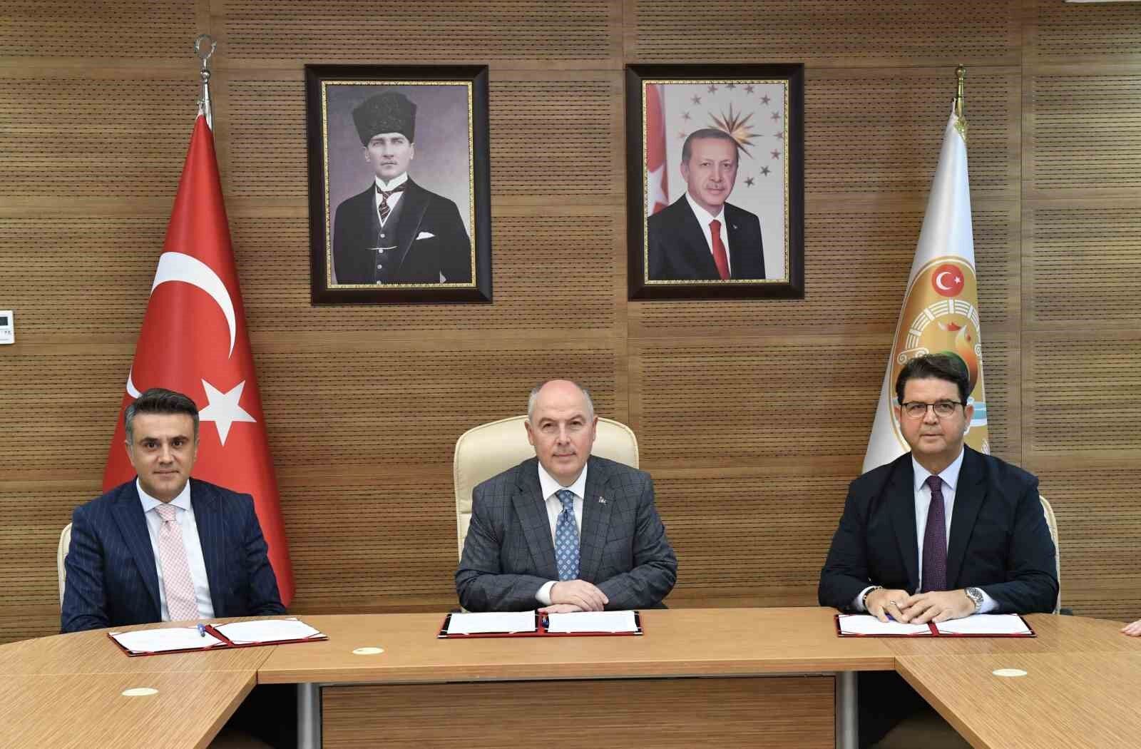 Genç yeteneklilere yönelik yarışma için protokol imzalandı