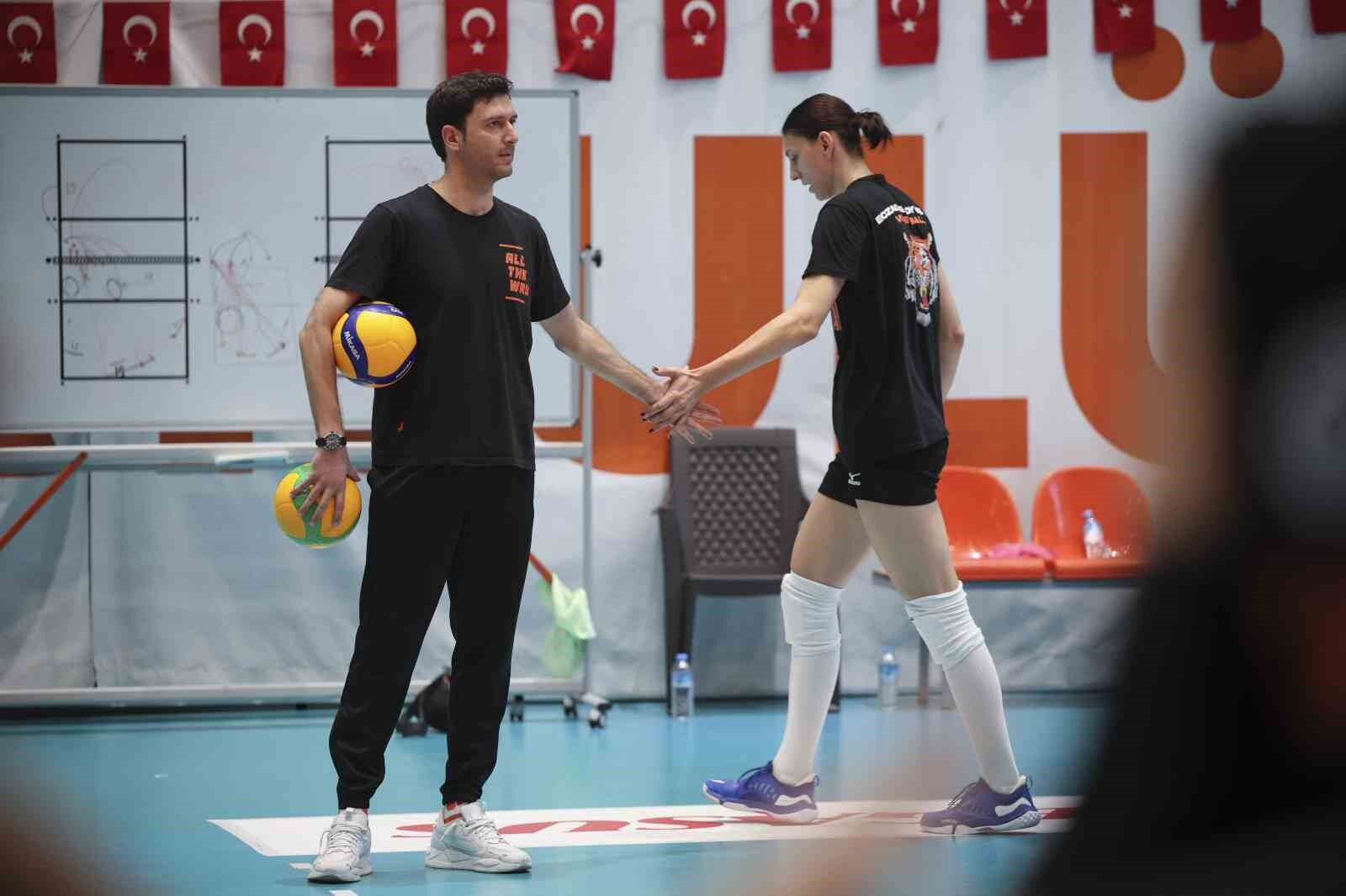 Eczacıbaşı Dynavit, CEV Şampiyonlar Ligi’nde sahne alıyor