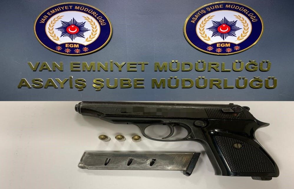 Van’da değişik suçlardan 15 kişi tutuklandı