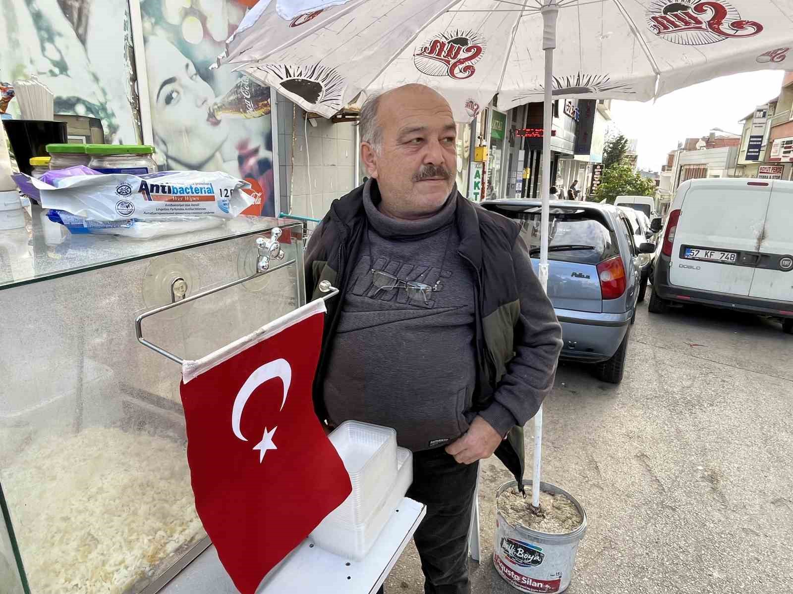 Sinop’un tek seyyar pilavcısı