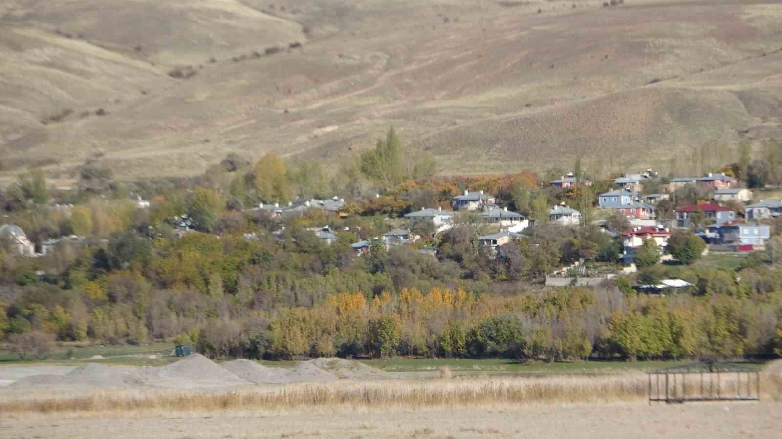 12 yıldır dinmeyen acı: Depremde eşini ve 3 çocuğunu kaybetti