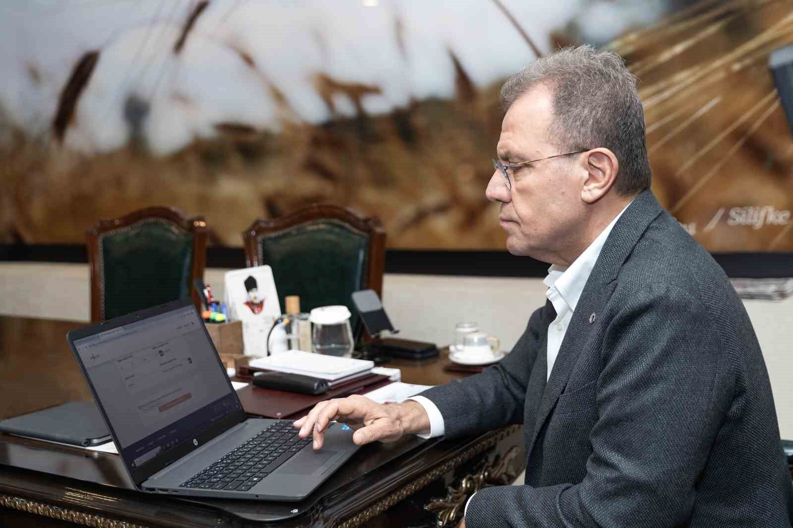 Başkan Seçer, maraton için kaydını yaptırdı