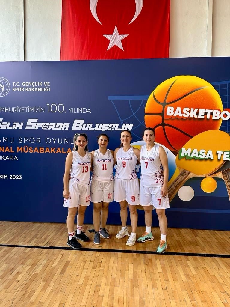 Gönüllerin şampiyonu oldular