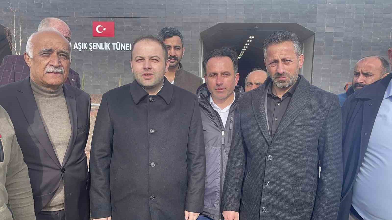 Türkiye’yi Kafkaslar’a bağlayan Aşıkşenlik tüneli hizmete girdi