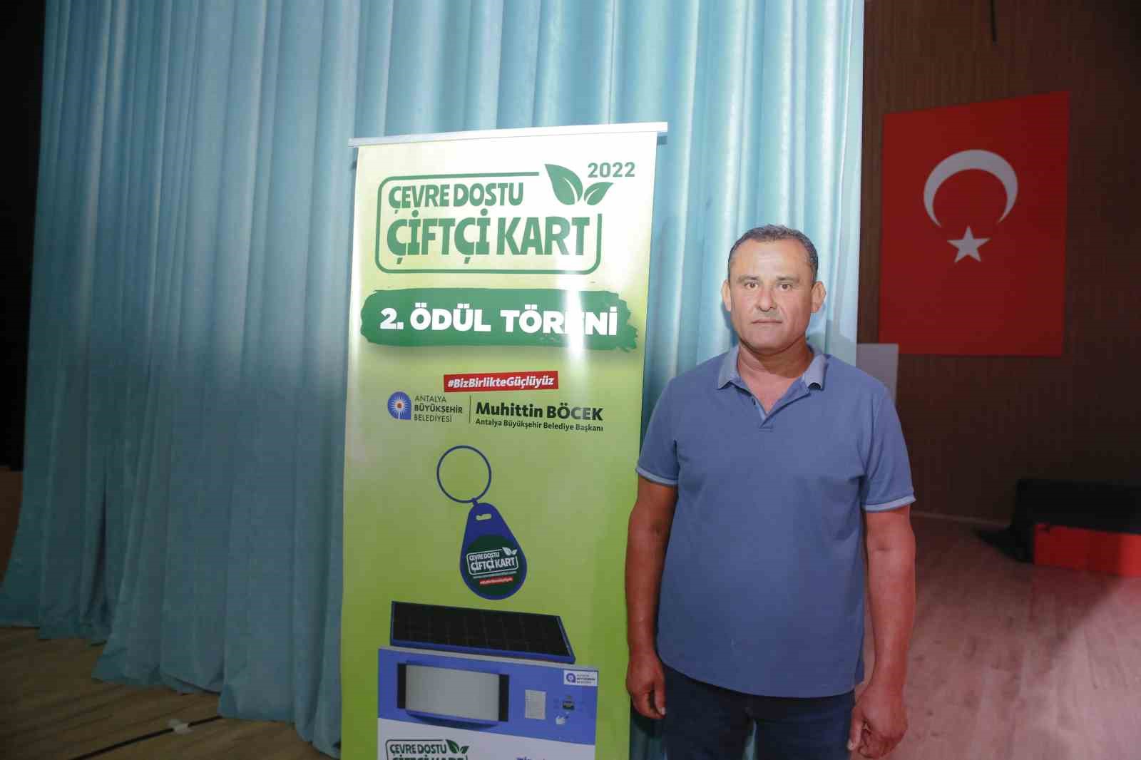 Zirai atıkları otomata attılar ödülü kaptılar