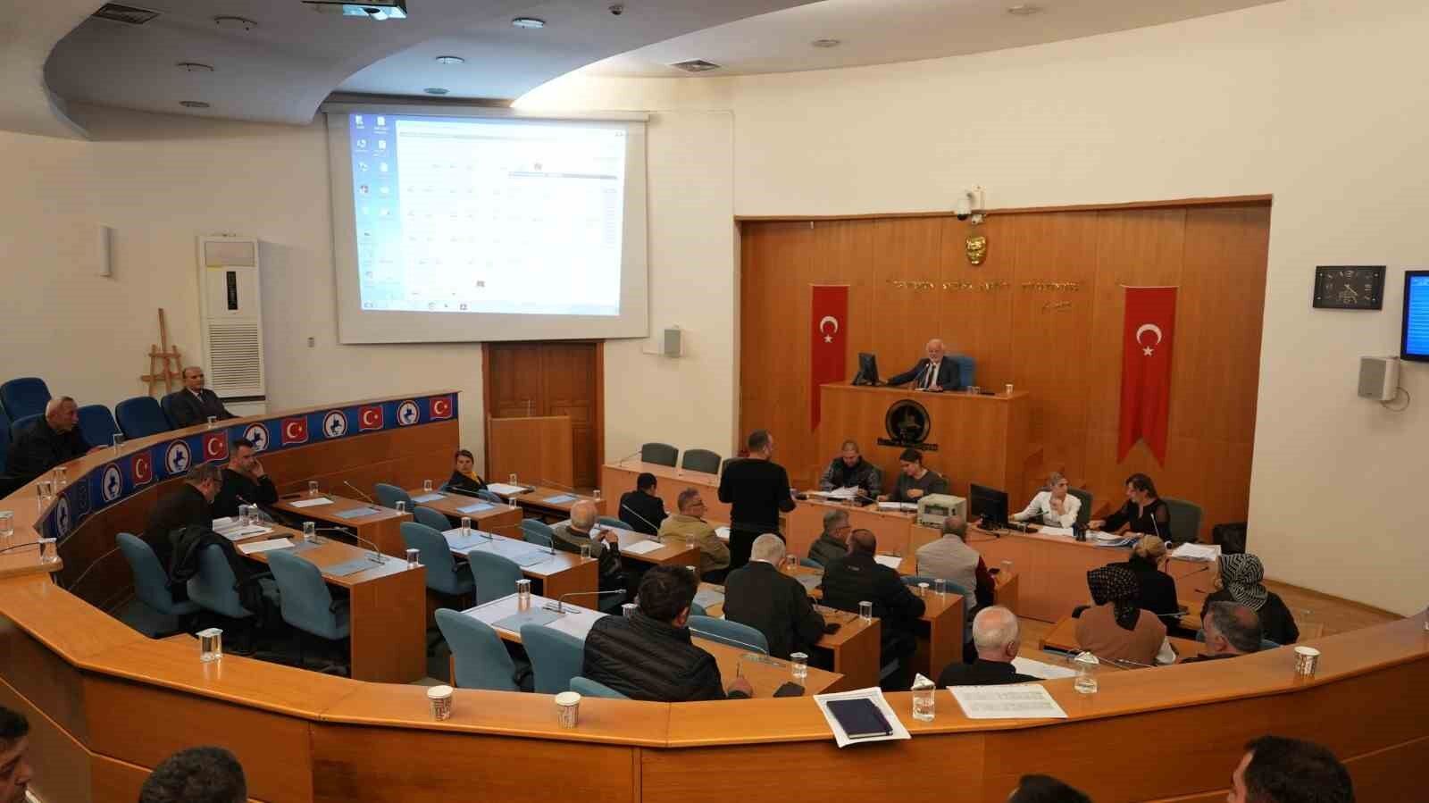 Düzce Belediyesi 2024 bütçe 2 milyar 275 milyon TL