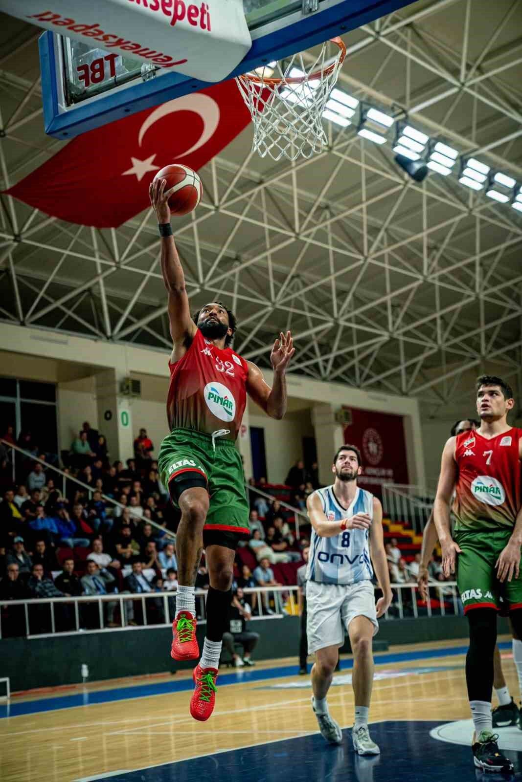 P. Karşıyaka’dan 2 maçlık galibiyet serisi