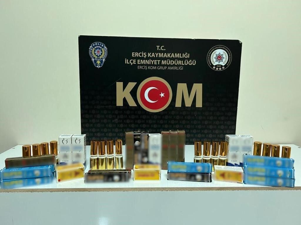 Van’da gümrük kaçağı malzemeler ele geçirildi