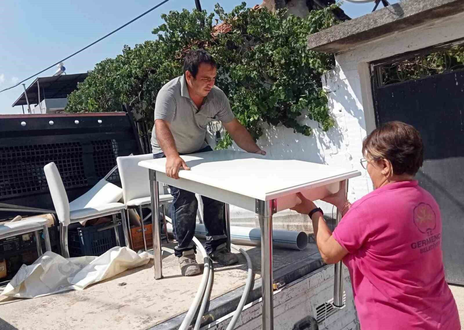 Germencik’te ikinci el eşyalar, ihtiyaç sahiplerine ulaştırılıyor