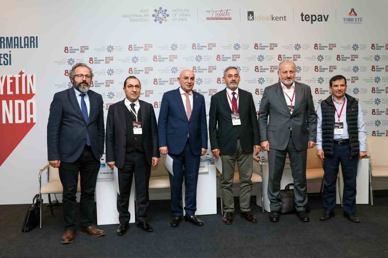 Başkan Altınok: “Adeta bakanlık gibi çalıştık”