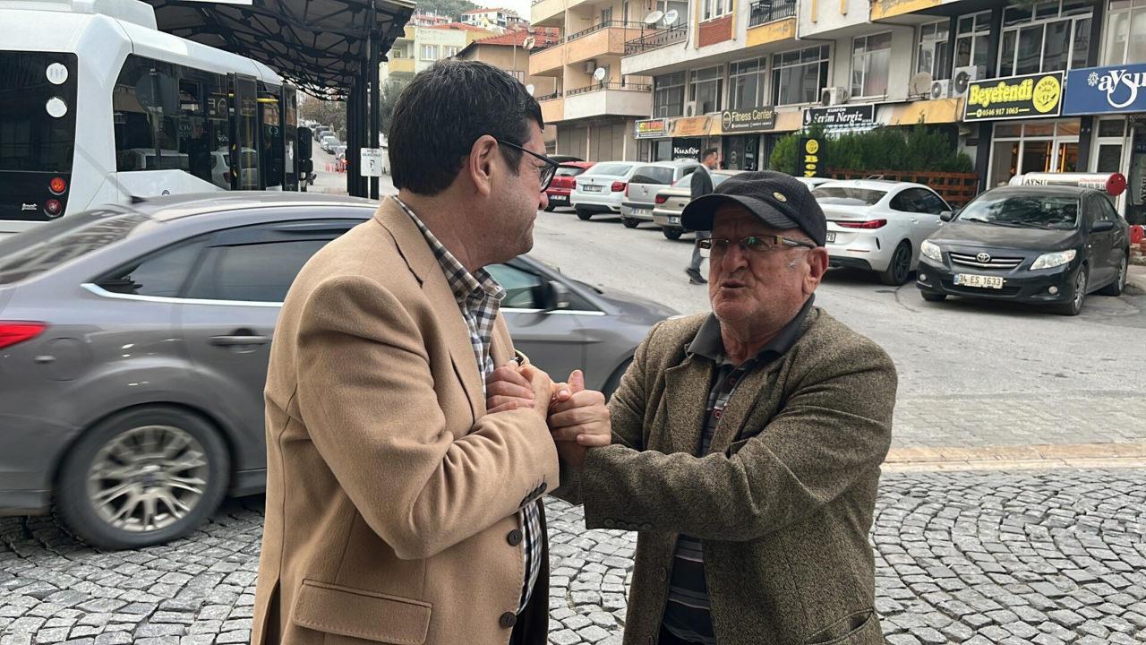 Kahvehanedeki istekalı dede kavgası tatlıya bağlandı