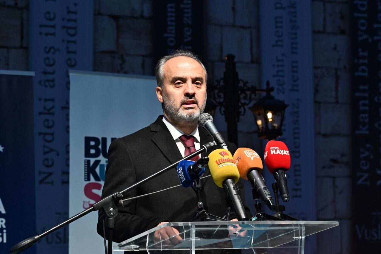 Bursa Büyükşehir'den 'Vuslat'a özel iki sergi