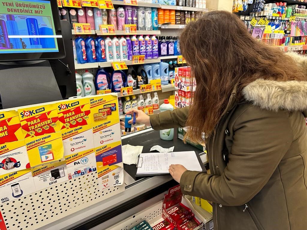 Zabıta ekiplerinden marketlere denetim