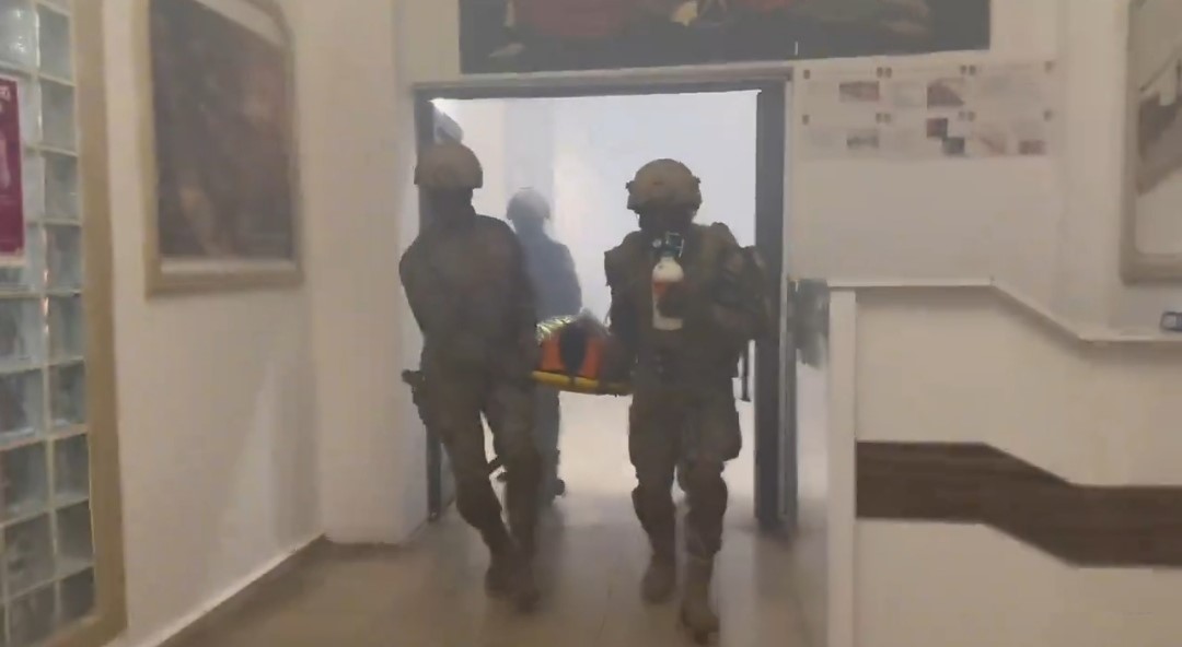 Hakkari’de nefes kesen deprem ve yangın tatbikatı