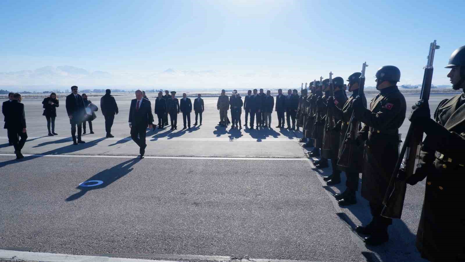 KKTC Cumhurbaşkanı Ersin Tatar Erzurum’da