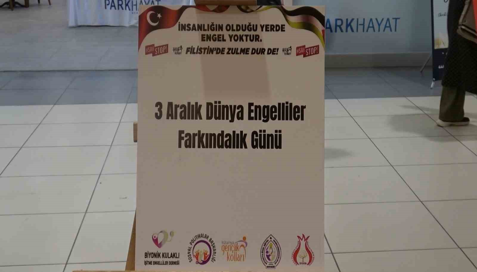 Kütahya’da engelleri aşan özel vatandaşlardan Filistin için resim sergisi