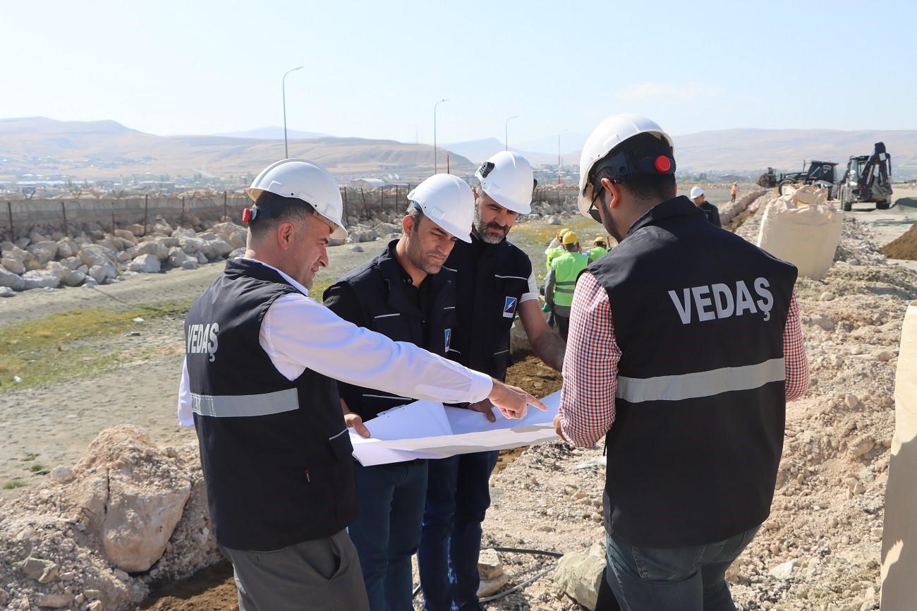 Sahil yolunda 50 milyon TL’lik ışıklandırma