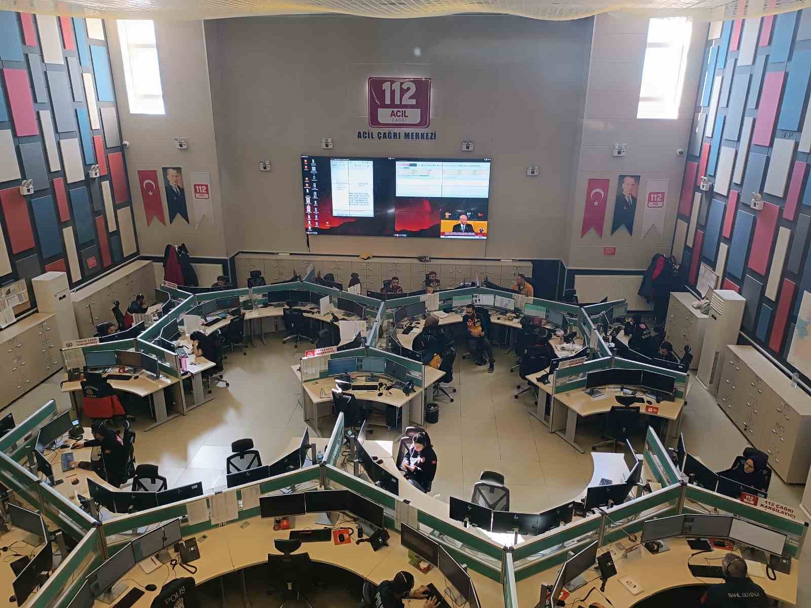 112’ye düşen 1 milyon 500 çağrının yüzde 82’si asılsız