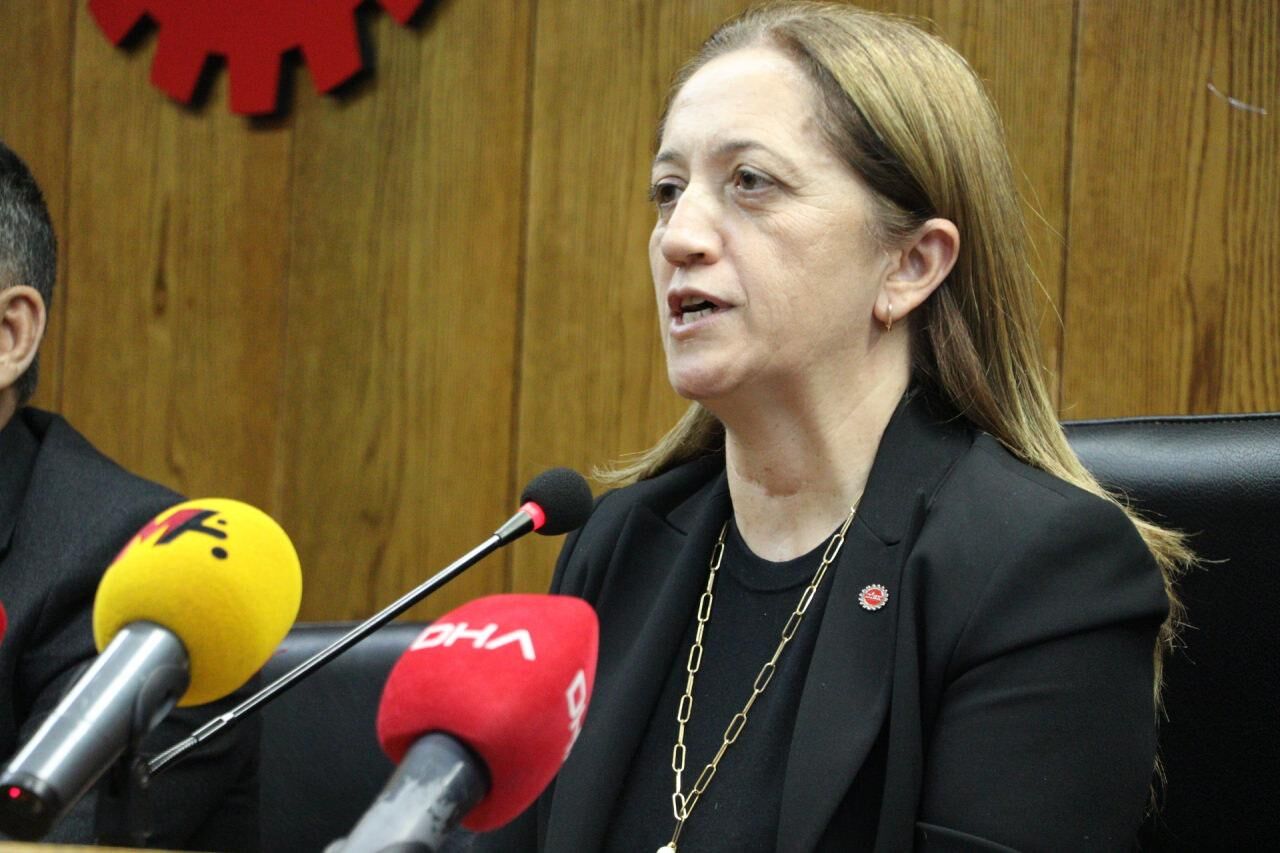 DİSK'ten asgari ücret açıklaması: 'Rakam peşinde koşmak istemiyoruz'