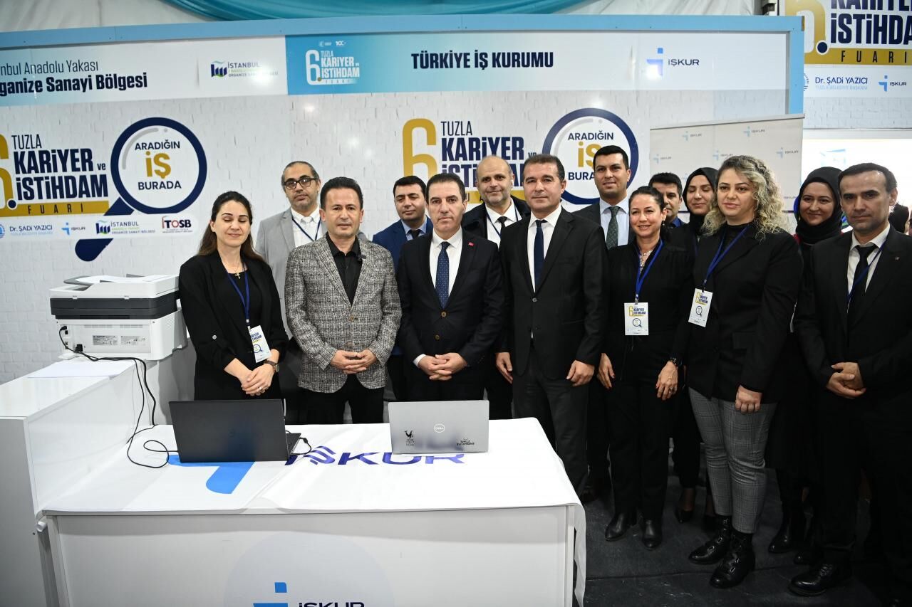 Tuzla'da 6'ncı Kariyer ve İstihdam Fuarı başladı