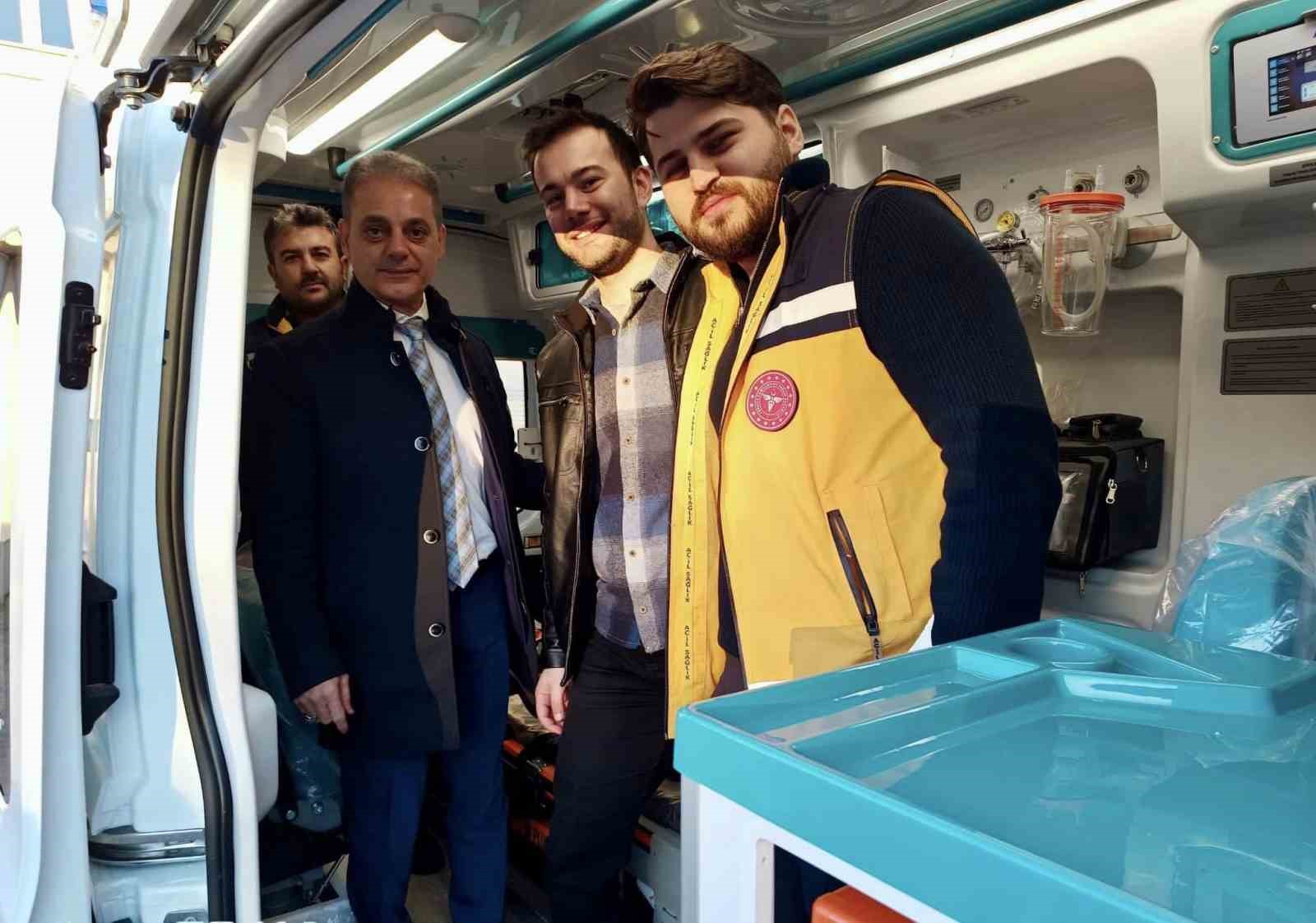 Sağlık Müdürlüğüne ambulans