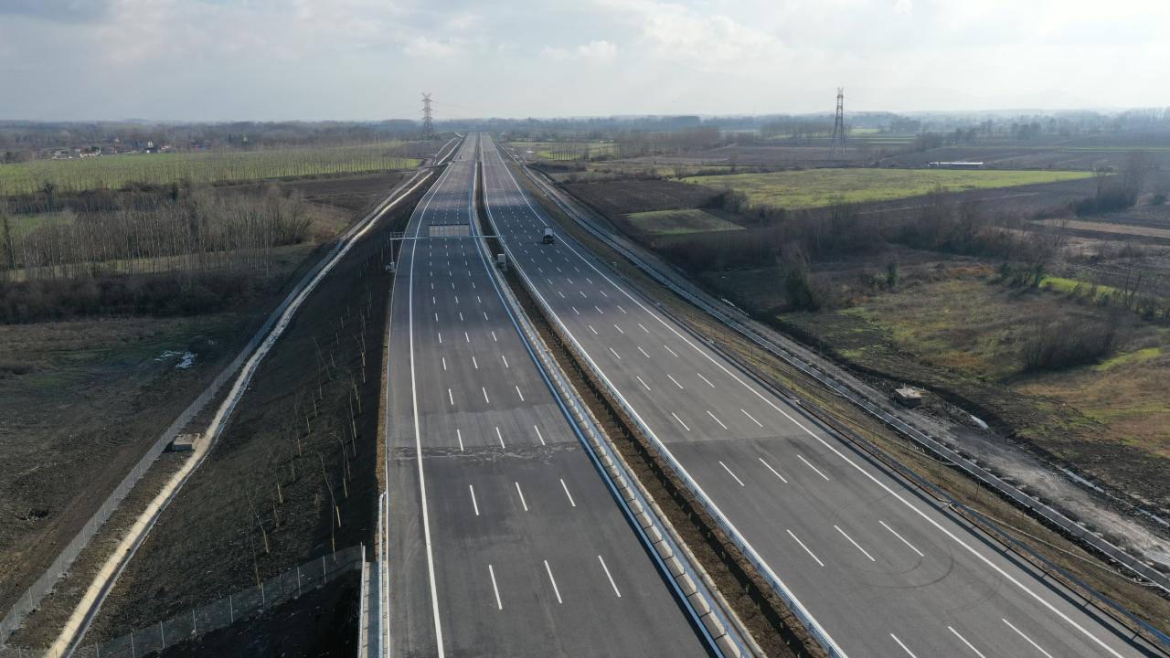 İstanbul trafiğinin can damarı Kuzey Marmara Otoyolu büyüyor