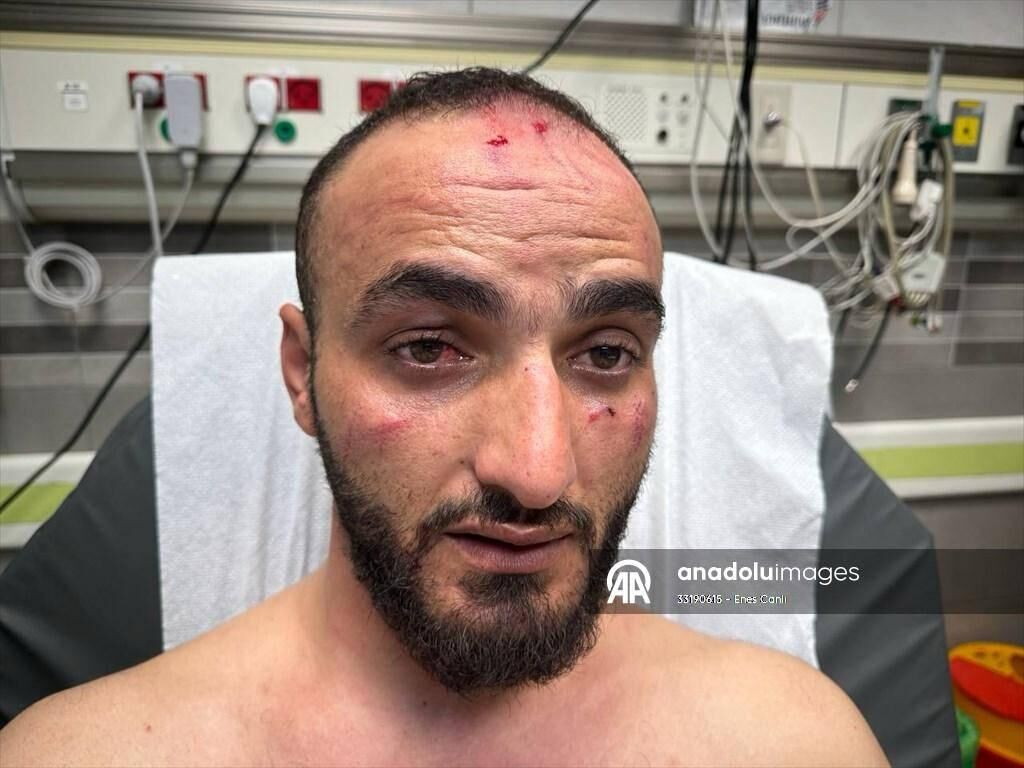 İsrail güçlerinin tekmelediği gazeteci, İsrail'in savaş suçunu belgeleyen kişi çıktı