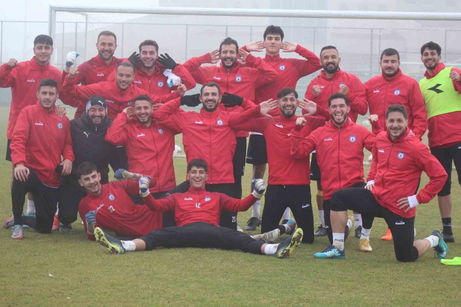 Afyonspor çalışmalara başladı