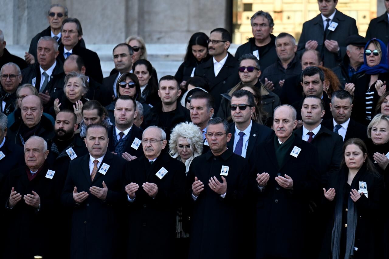 Yaşar Okuyan için Meclis'te cenaze töreni düzenlendi