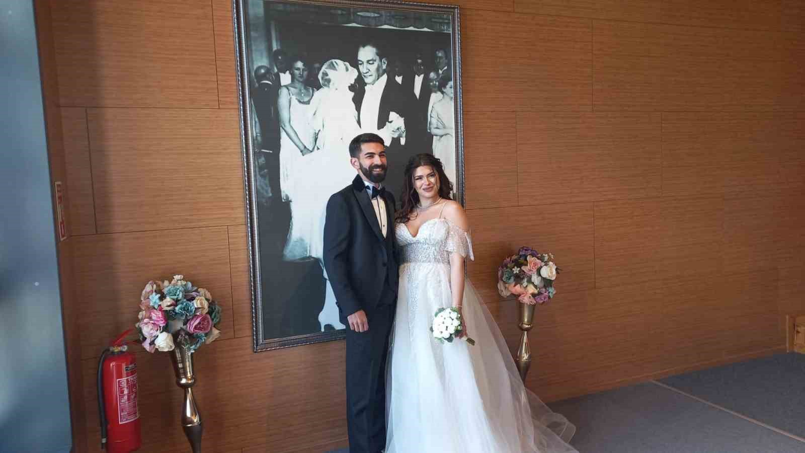 Edirne’de 12.12 tarihinde 8 nikah kıyıldı