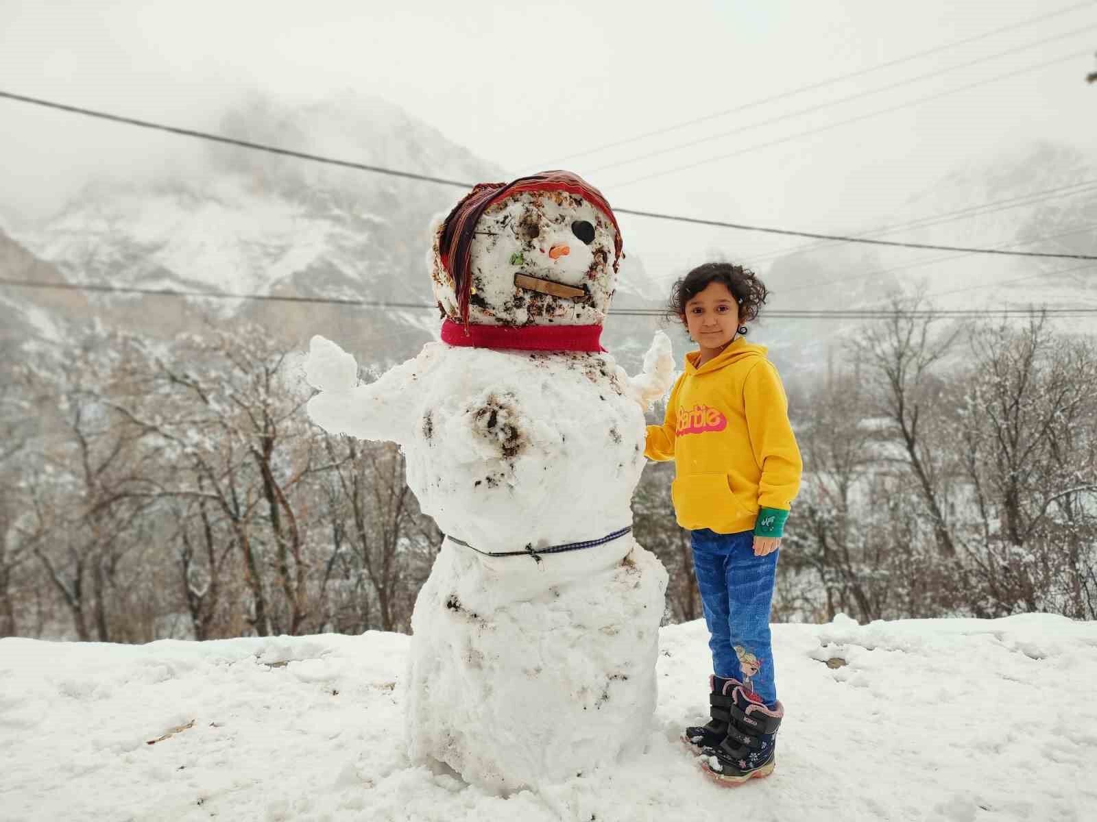 ’Kardan kadın’ yaptılar
