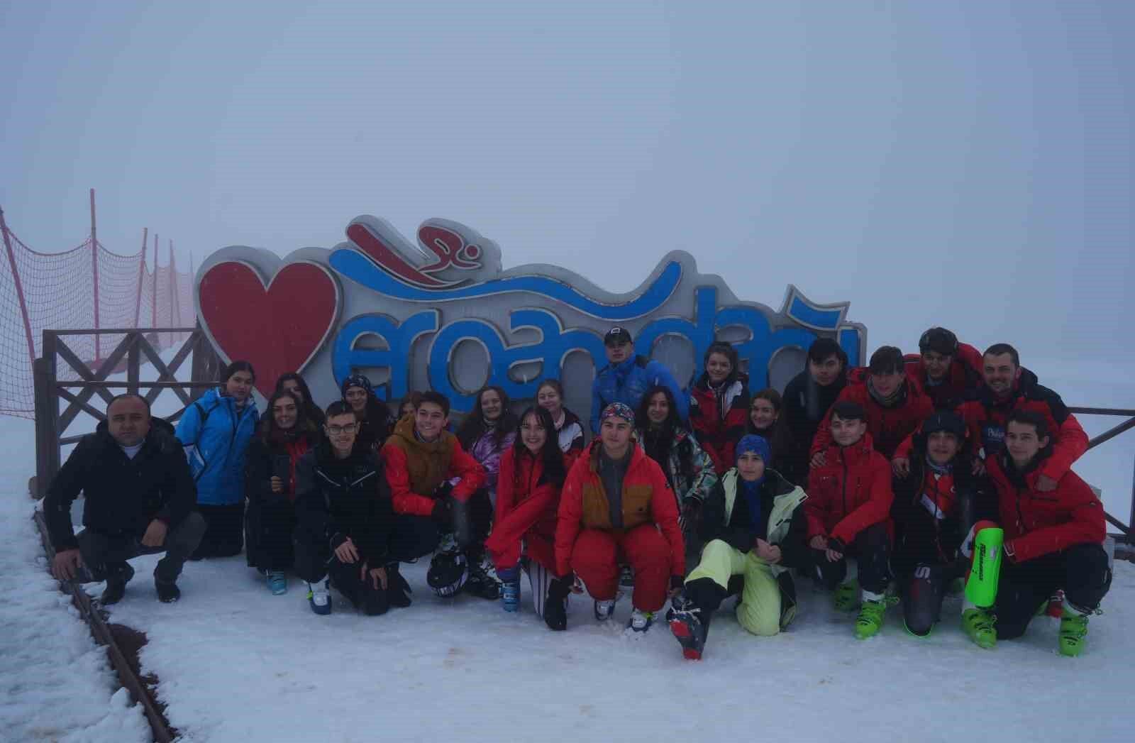 Kayak merkezinde sis görsel şölen oluşturdu