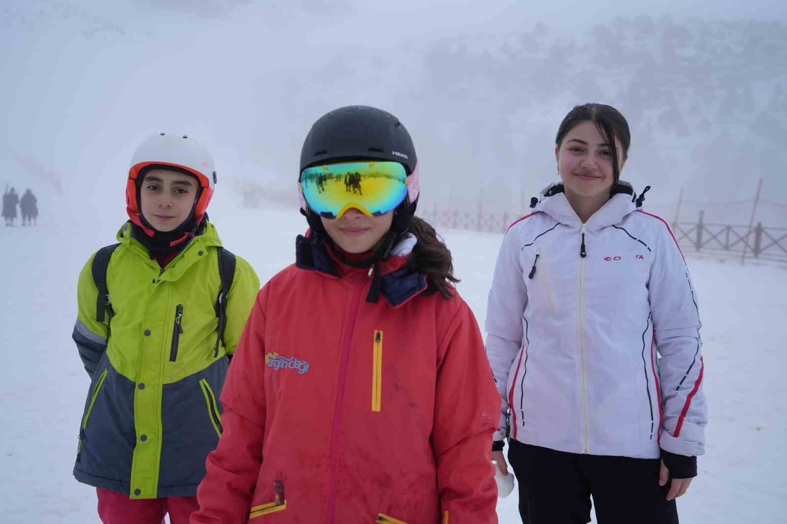 Kayak merkezinde sis görsel şölen oluşturdu