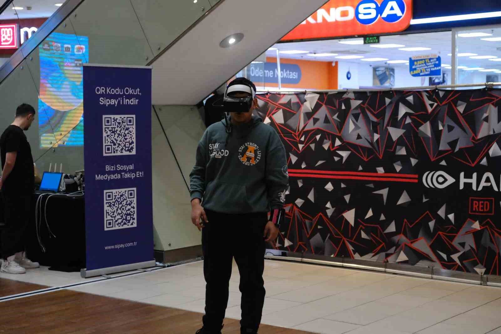 Eskişehir’de HADO etkinliğine yoğun ilgi