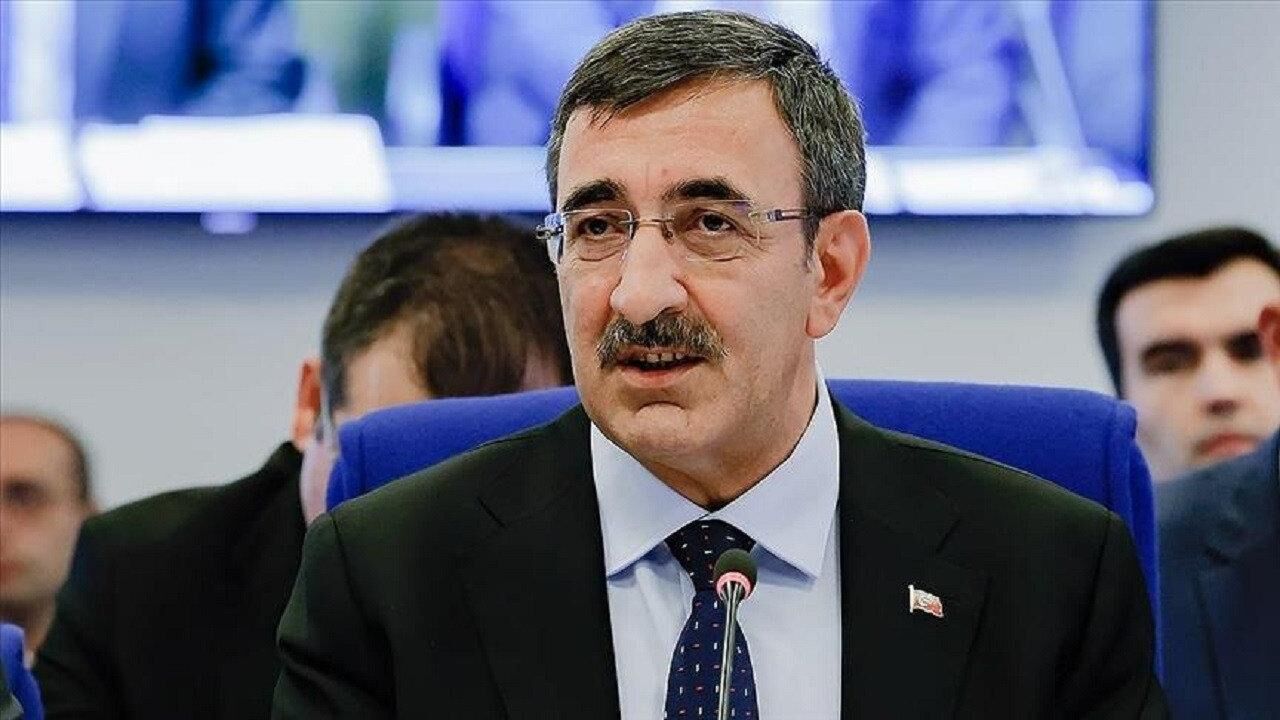 Ekonomi yönetiminden peş peşe enflasyon açıklaması